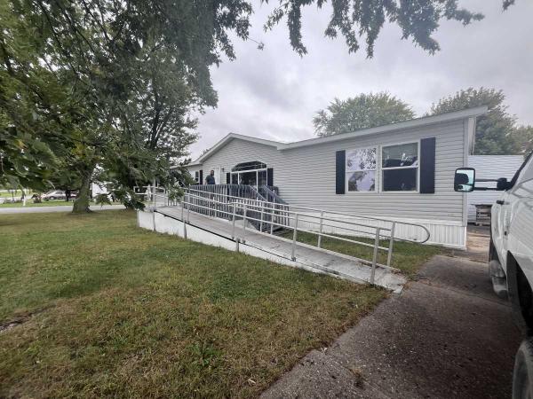 2005 Farimont Mobile Home For Sale
