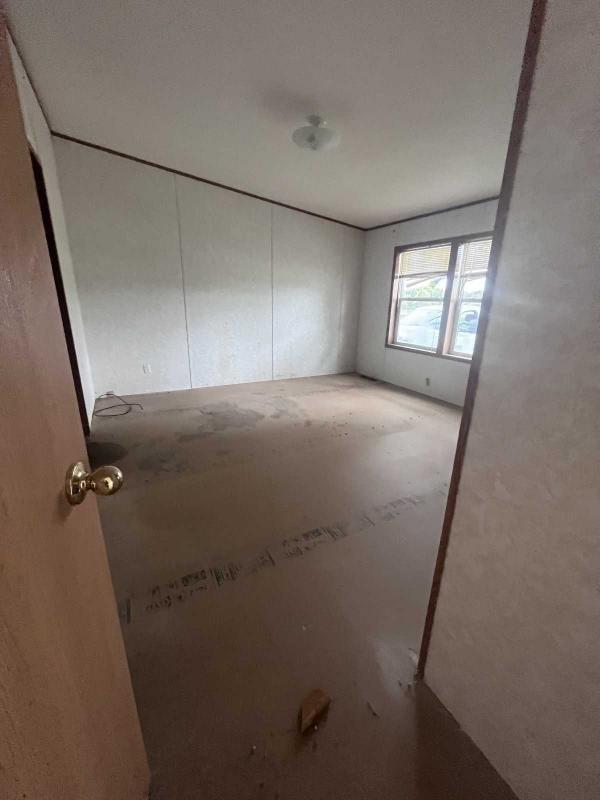 2005 Farimont Mobile Home For Sale