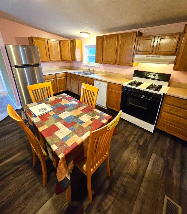 Fleetwood Manufactured Home