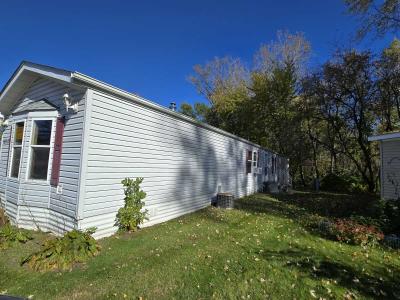 Photo 3 of 8 of home located at 10319 Pierce St NE Blaine, MN 55434