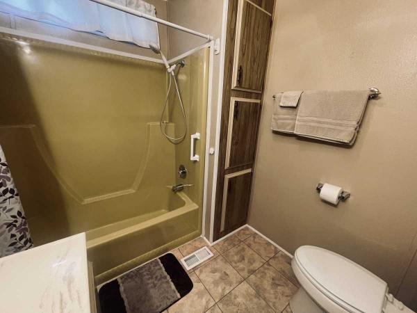 1978 HOW Mobile Home For Sale