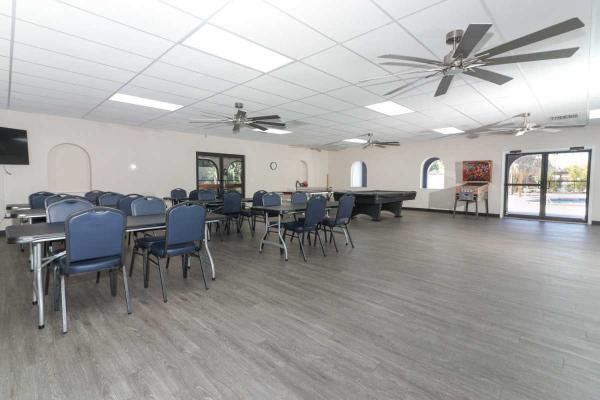 1979 PRES Mobile Home For Sale