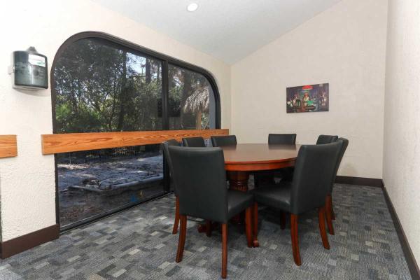 1979 PRES Mobile Home For Sale