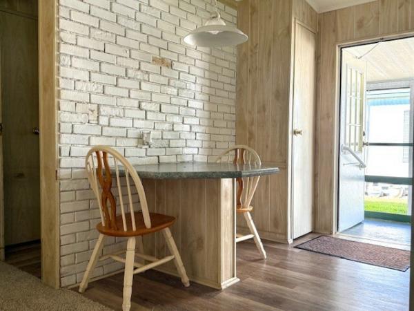 1984 Twin Mobile Home For Sale
