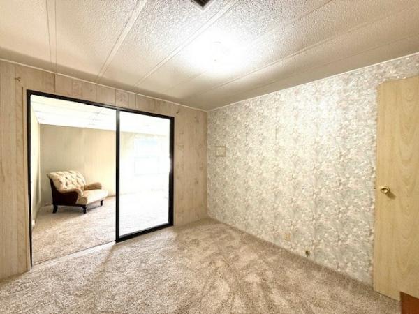 1984 Twin Mobile Home For Sale