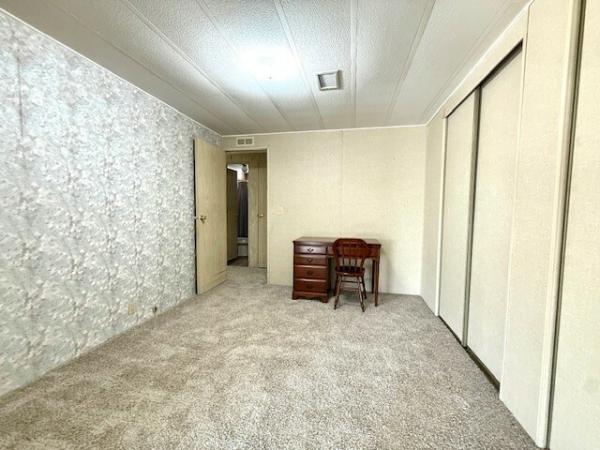 1984 Twin Mobile Home For Sale