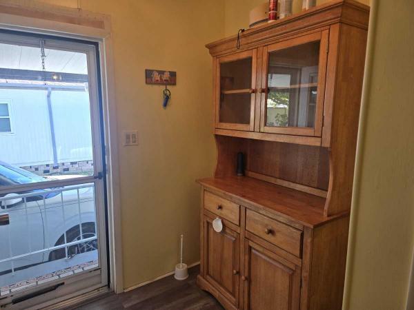 1983 BRIG Manufactured Home