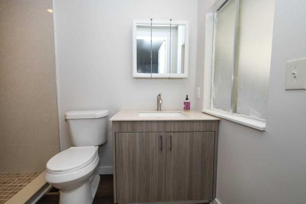 1980 TWIN Mobile Home For Sale