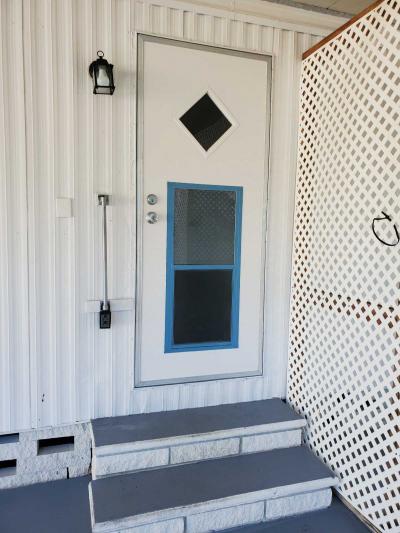 Photo 2 of 17 of home located at 7001 142nd Ave N #303 Largo, FL 33771