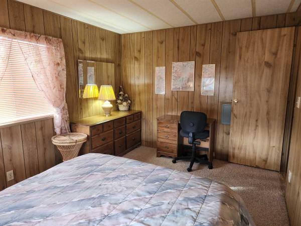 1982 SKYLINE Mobile Home For Sale