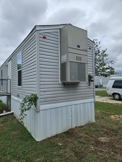 Photo 2 of 10 of home located at 250 Nelle Ave, Unit 33 Panama City, FL 32404