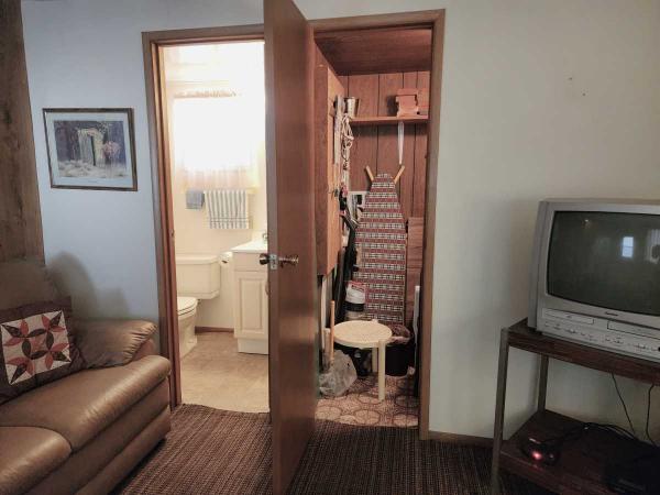 1982 SKYLINE Mobile Home For Sale