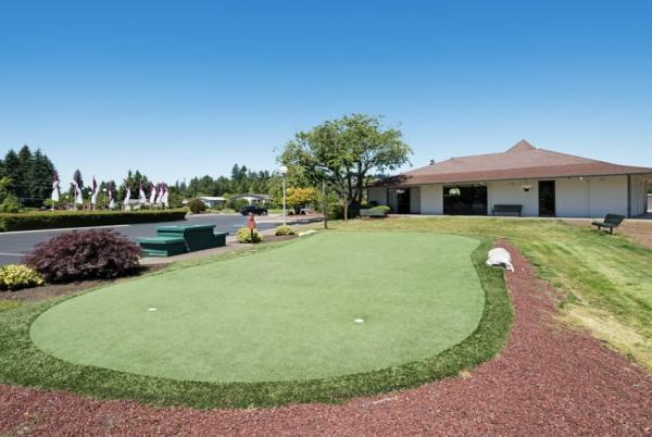 2019 Champion Ramada Value Premier Manufactured Home