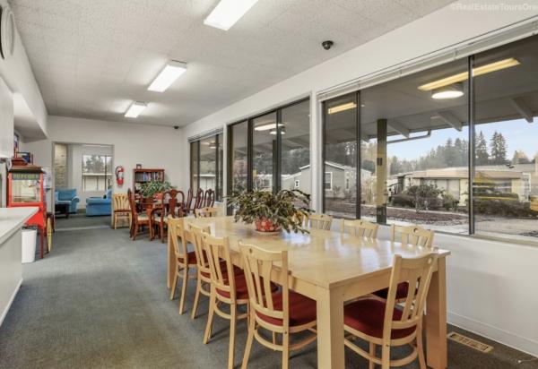 2019 Champion Ramada Value Premier Manufactured Home