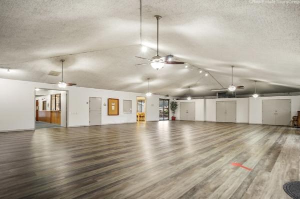 2019 Champion Ramada Value Premier Manufactured Home