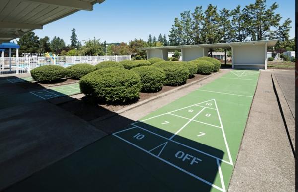 2019 Champion Ramada Value Premier Manufactured Home