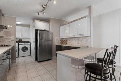 Photo 6 of 20 of home located at 41 Citrus Lane Davie, FL 33325