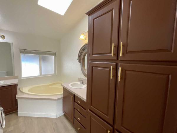 1995 Delaware Western Mobile Home For Sale