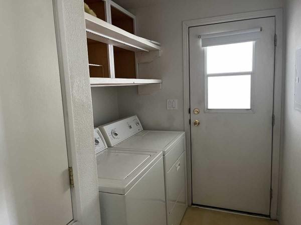 2001 Cavco 3 Bed / 2 Bath Manufactured Home