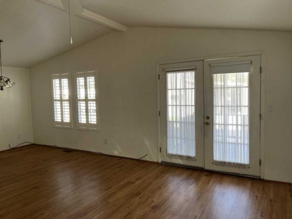 2001 Cavco 3 Bed / 2 Bath Manufactured Home