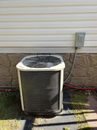 Commodore Homes of Pa. Lindy Manufactured Home