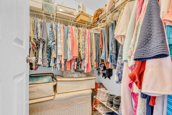 Commodore Homes of Pa. Lindy Manufactured Home