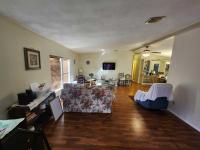 1984 Kaufman Manufactured Home