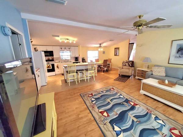 1986  Mobile Home For Sale