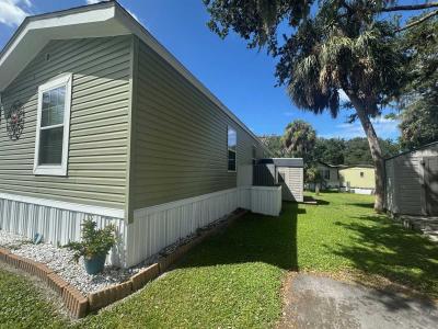 Photo 2 of 13 of home located at 8518 Gibsonton Dr, Unit 163 Gibsonton, FL 33534