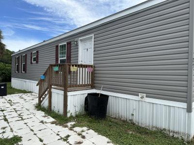 Photo 5 of 11 of home located at 8518 Gibsonton Dr, Unit 85 Gibsonton, FL 33534