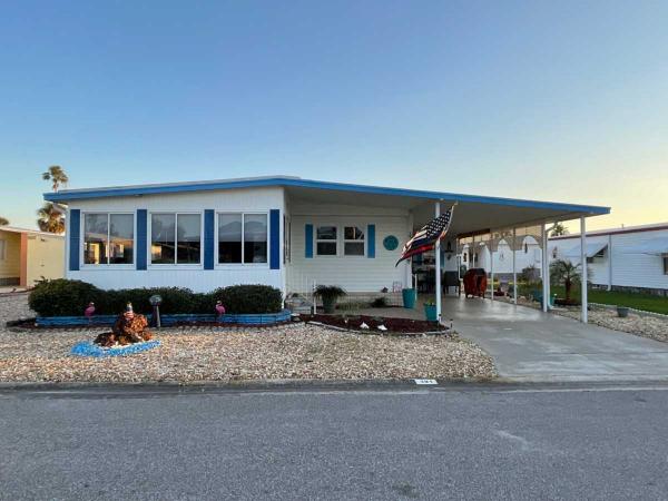 Photo 1 of 2 of home located at 3901 71st Street W, #191 Bradenton, FL 34209