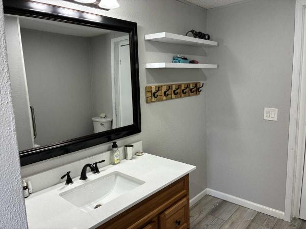 1994 Sunshine Homes Mobile Home For Sale