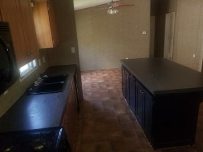 Photo 5 of 16 of home located at 1716 Simpkins Dr Shreveport, LA 71107