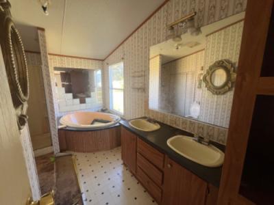 Photo 5 of 8 of home located at 111 Calvin Ln Trenton, NC 28585