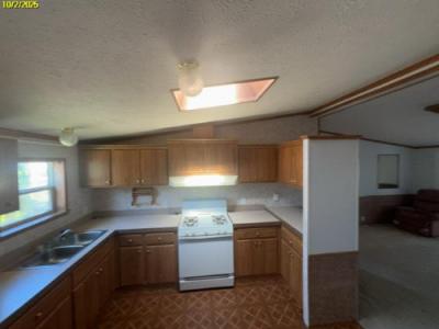 Photo 5 of 8 of home located at 27484 Oregon Rd Lot 244 Perrysburg, OH 43551