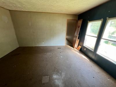 Photo 4 of 7 of home located at 137 Rocky Br Pilgrim, KY 41250