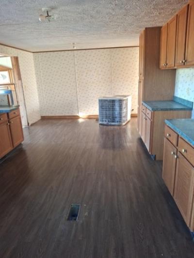 Photo 3 of 15 of home located at 641 S Post St Shelby, NC 28152