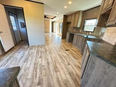 Photo 3 of 8 of home located at 259 Oak Shores Dr Manvel, TX 77578
