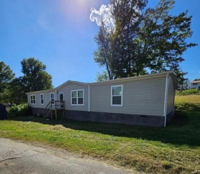 Mobile Home at 1521 Whaley Ct Huntington, WV 25704