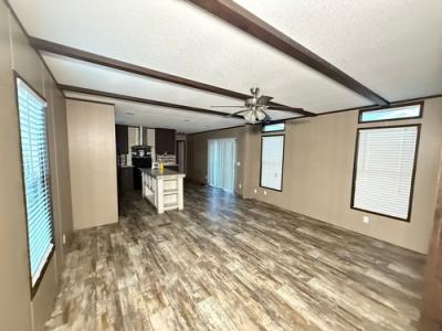 Photo 2 of 12 of home located at 4701 Anderson Rd Lot 429 Houston, TX 77053
