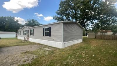Photo 2 of 13 of home located at 194 Cl 174 Lot 75 Joplin, MO 64804