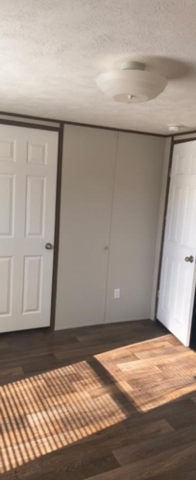 Photo 5 of 12 of home located at 25898 I-30 Frontage Rd Bryant, AR 72022