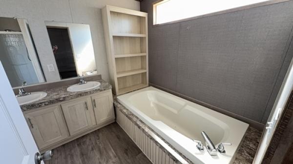 2022 VILLAGER 240VI16723A Mobile Home For Sale