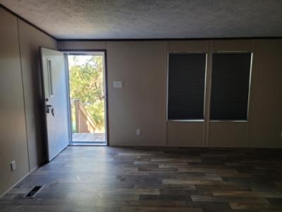 Photo 3 of 11 of home located at 1672 Laurel St Lexington, SC 29073