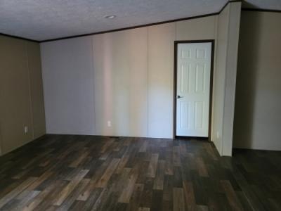 Photo 4 of 11 of home located at 1672 Laurel St Lexington, SC 29073