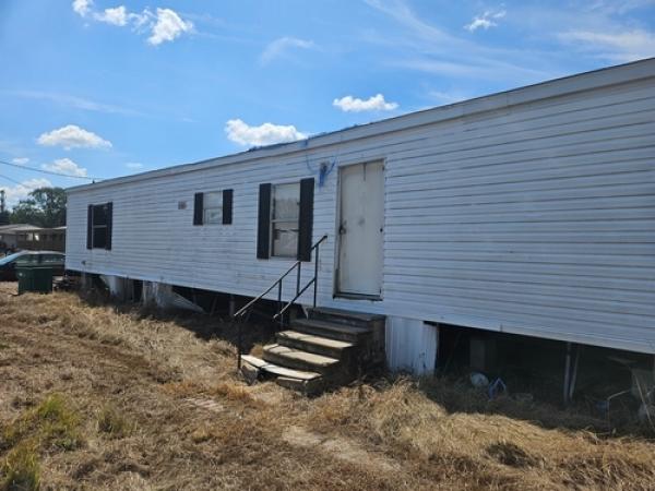 2008 BROADMORE Mobile Home For Sale