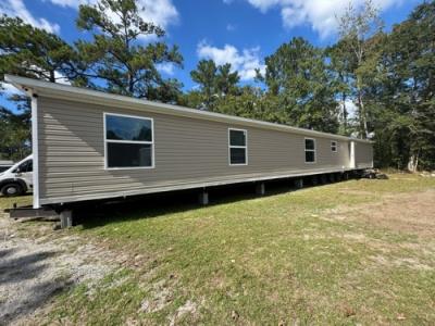 Photo 2 of 13 of home located at 3090 Jefferies Hwy Walterboro, SC 29488