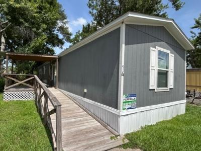 Mobile Home at 511 Smith Ave Trlr 14 Pasadena, TX 77504