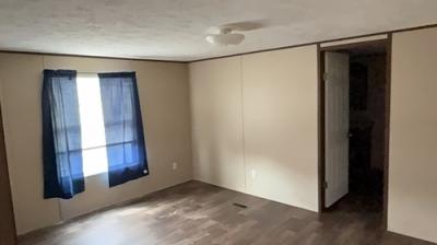 Photo 3 of 11 of home located at 13838 Southton Rd San Antonio, TX 78223