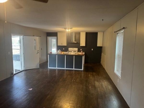 2016 BREEZE 31SSP16723AH16 Mobile Home For Sale